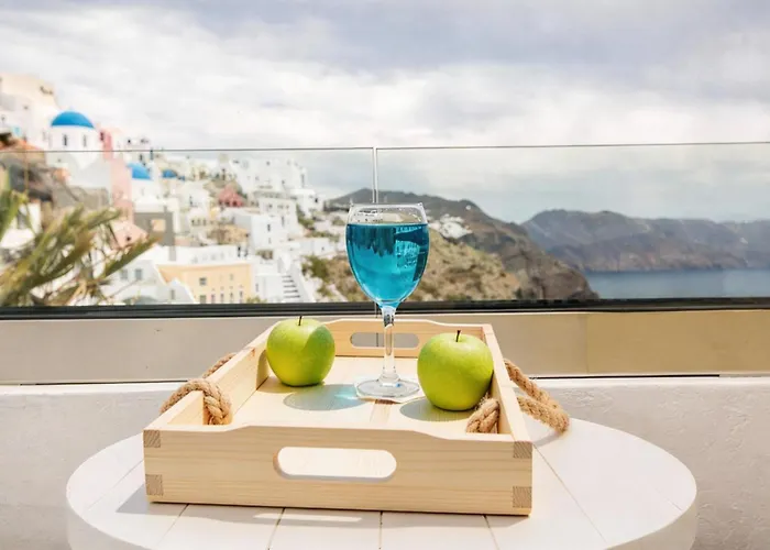 Blessed Blue Boutique Cave Oia (Santorini)