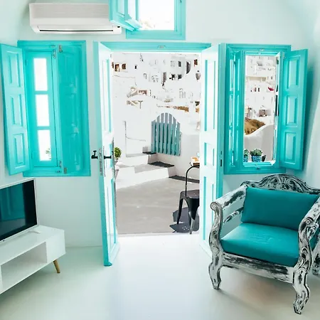 Blessed Blue Boutique Cave * Oia