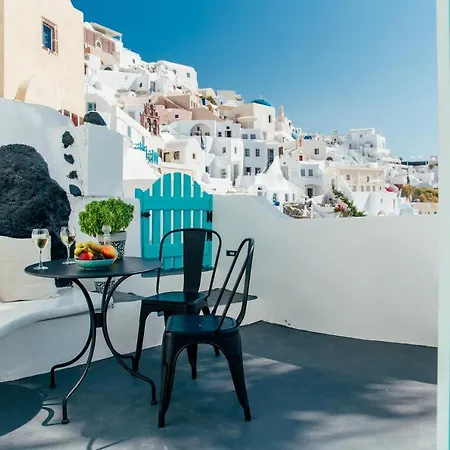 Blessed Blue Boutique Cave Holiday home Oia (Santorini)