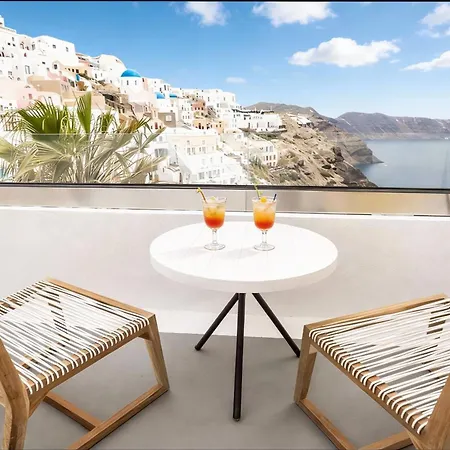 Blessed Blue Boutique Cave * Oia