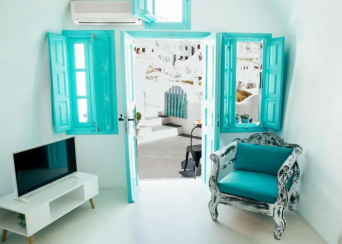 Blessed Blue Boutique Cave * Oia