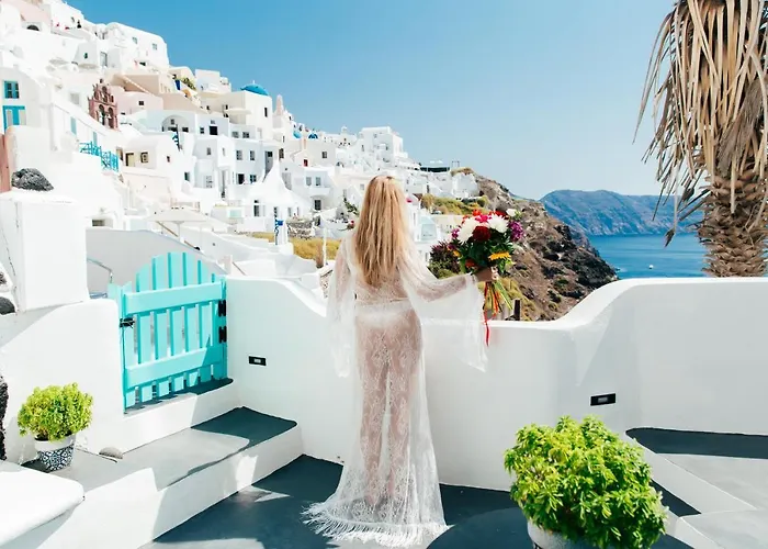Blessed Blue Boutique Cave Oia