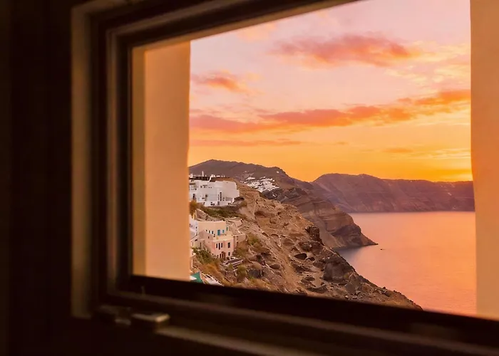 Blessed Blue Boutique Cave Oia