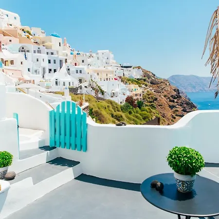 Blessed Blue Boutique Cave *