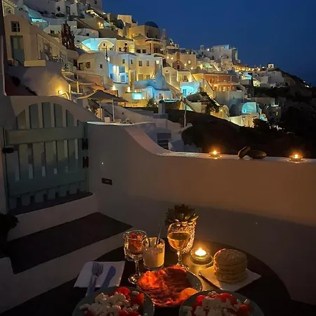 Blessed Blue Boutique Cave Oia